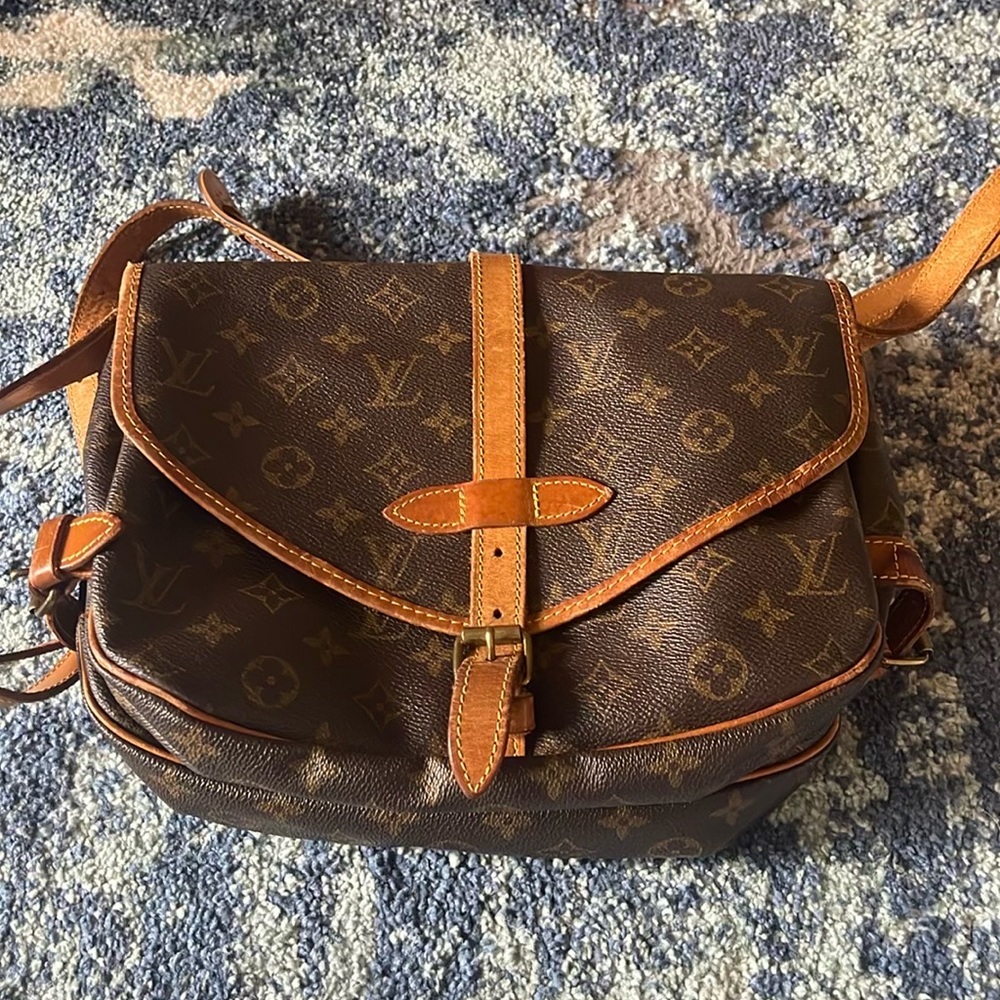 Louis Vuitton Saumur Monogram Canvas 30